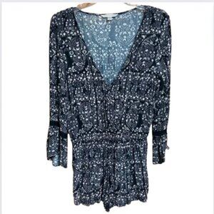 America Eagle Flowy Long Sleeve V-neck Festival Romper, Medium